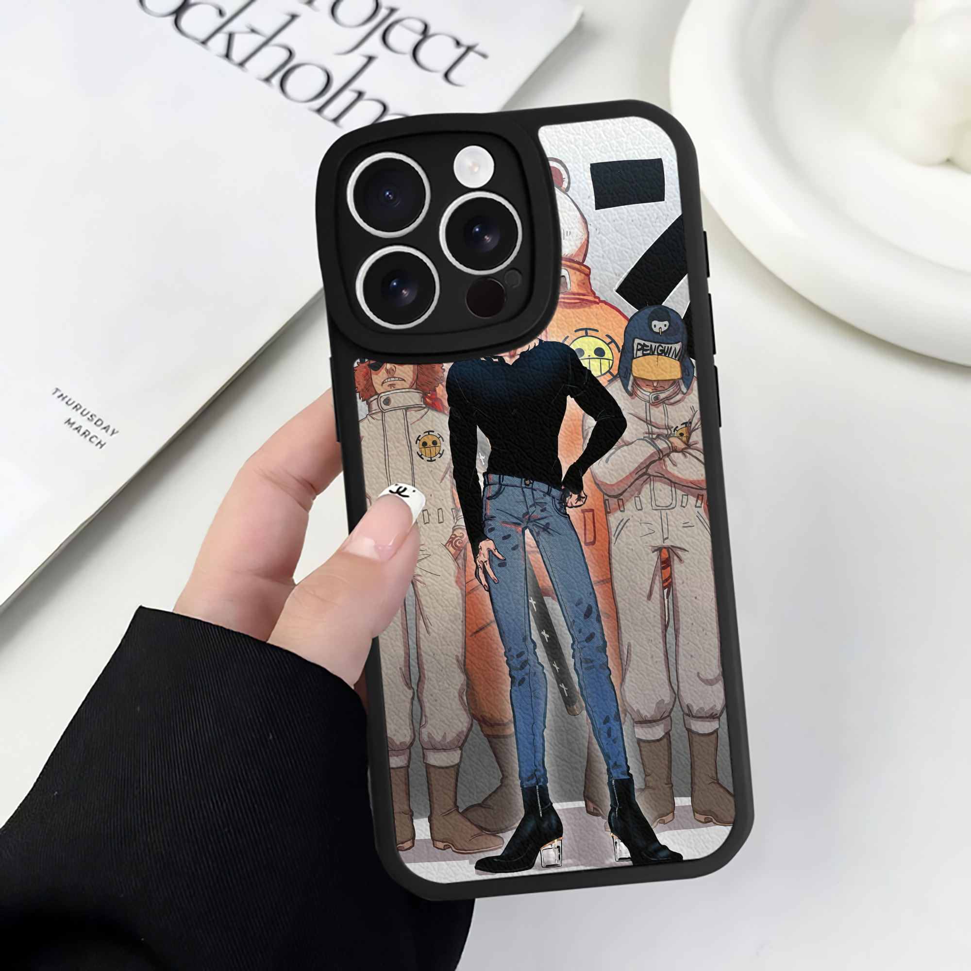 （画像用） ワンピース ONE PIECE 【iPhone 16シリーズ対応】シリコンスマホケース（レザー調） 材質：シリコン